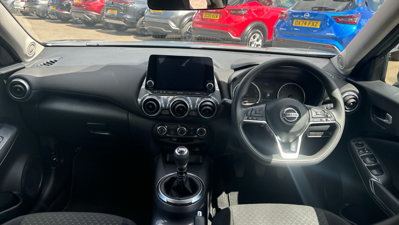 Nissan Juke 1.0 DiG-T 114 Acenta 5dr Petrol Hatchback